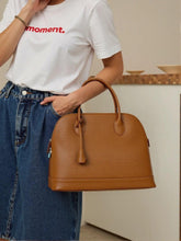 Bella - Borsa a Mano in Vera Pelle Cuoio con Ciondolo – Made in Italy